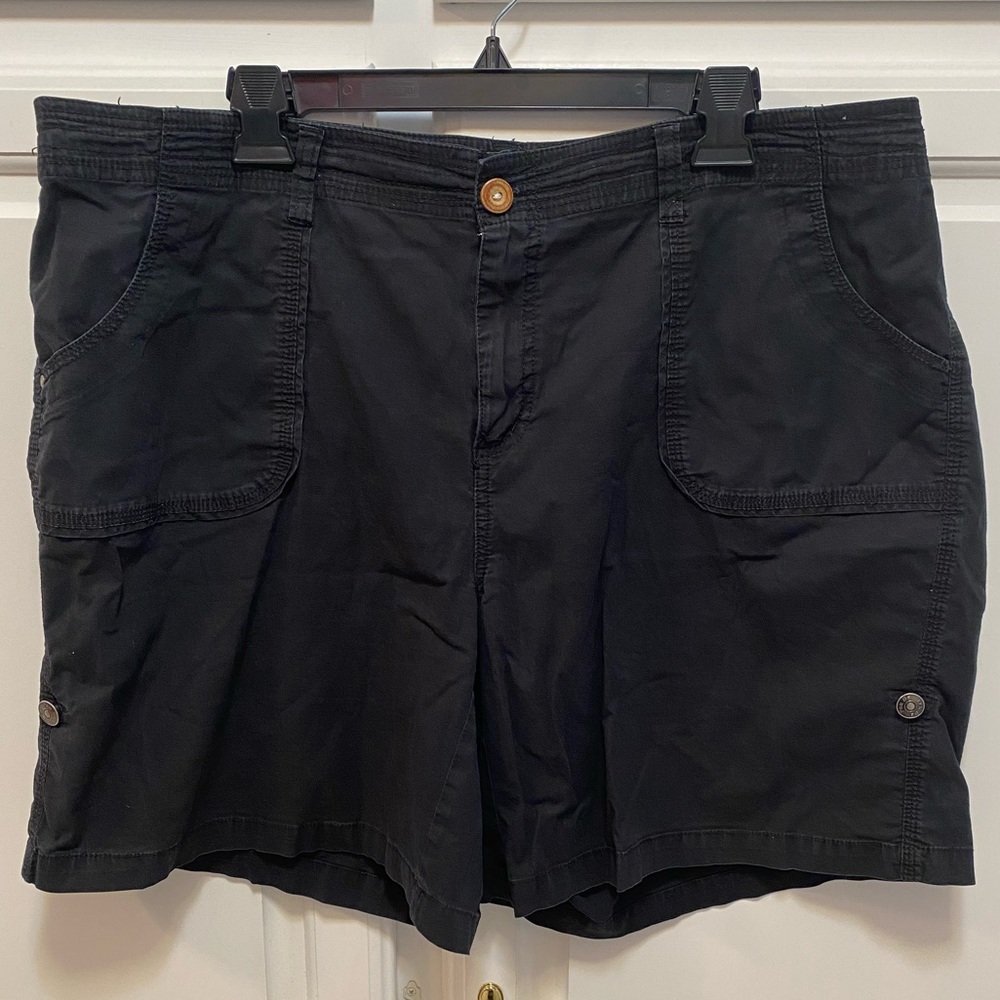 Per Se Black Cotton Blend Cargo Flat Front Lightweight Shorts Women’s Size 20W